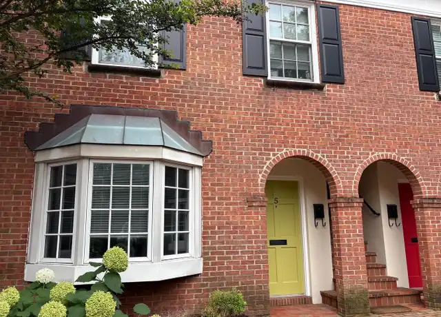 Property at 220 N Saint Asaph St Unit 5, Alexandria, VA, 22314, 2 beds, 1 bath, [object Object]