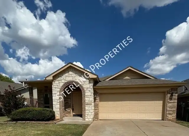 Property at 18200 Viento Dr, Edmond, OK, 73012, 3 beds, 2 baths, [object Object]
