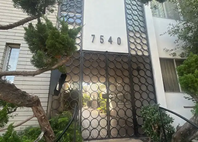 Property at 7540 Fountain Ave Unit 20, West Hollywood, CA, 90046, 1 bed, 1 bath, [object Object]