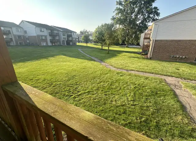 Property at 30022 W 12 Mile Rd #7, Farmington Hills, MI, 48334, 1 bed, 1 bath, [object Object]