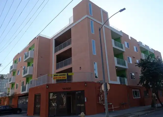 Property at 14400 Friar St Unit 301, Van Nuys, CA, 91401, 1 bed, 1 bath, [object Object]