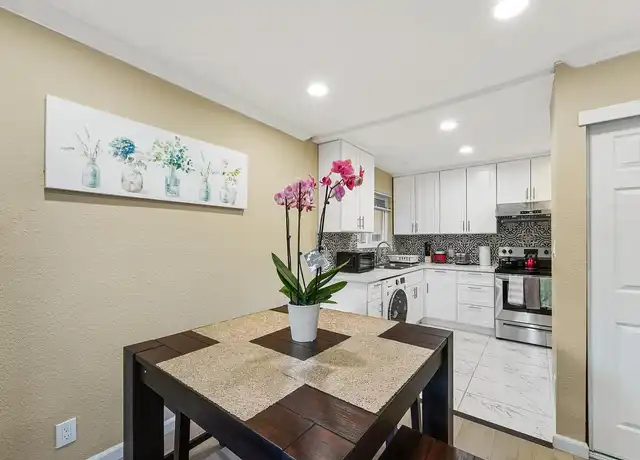 Property at 888 Golden Saratoga-Cupertino Apartment Homes - 1546 Maurice Ln, San Jose, CA, 95129, 2 beds, 2 baths, [object Object]