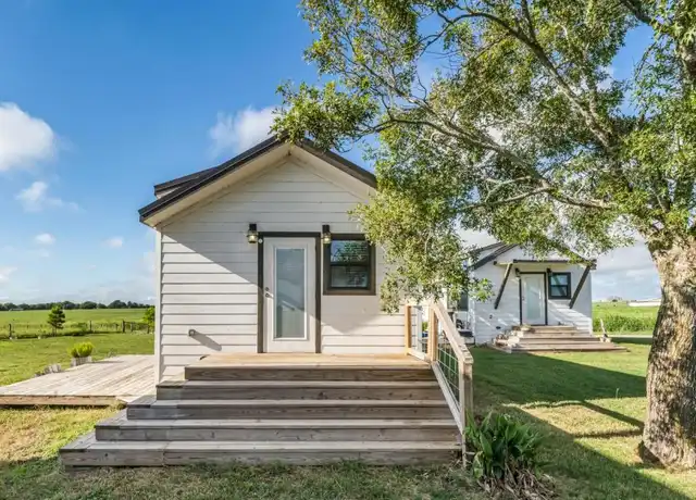 Property at 452 County Road 205 Unit 205, Caldwell, TX, 77836, 1 bed, 1 bath, [object Object]