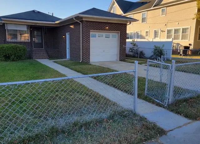 Property at 312 Hatton St, Portsmouth, VA, 23704, 3 beds, 1.5 baths, [object Object]