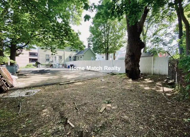 Property at 4 Montvale Ave, Stoneham, MA, 02180, 3 beds, 1 bath, [object Object]