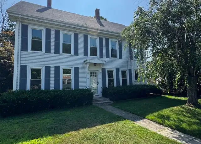 Property at 136-138 Washington St Unit 136, Groveland, MA, 01834, 2 beds, 1 bath, [object Object]
