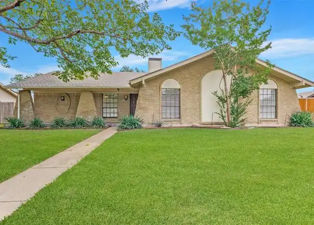 Property at 13140 Kerr Trl, Dallas, TX, 75244, 4 beds, 2 baths, [object Object]