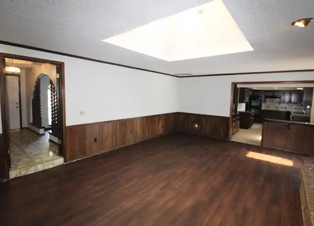 Property at 8716 Candlewood Dr, Oklahoma City, OK, 73132, 4 beds, 2.5 baths, [object Object]