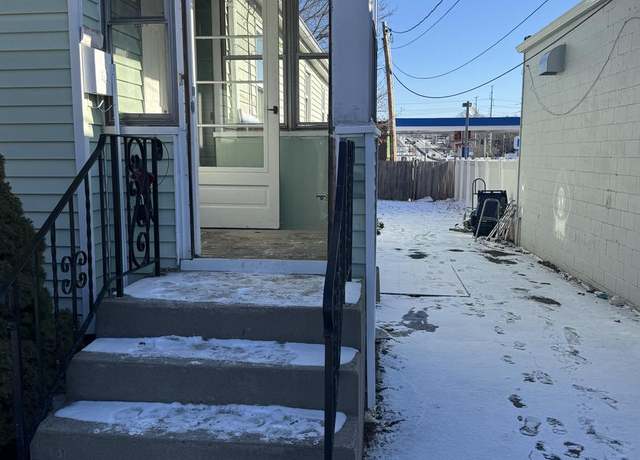 Photo of 17 Bailey Rd, Shrewsbury, MA 01545