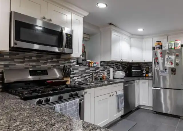 Property at 2651 W Armitage Ave, Chicago, IL, 60647, 4 beds, 2 baths, [object Object]