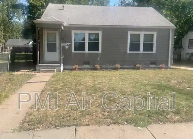 Property at 812 N Estelle Ave, Wichita, KS, 67214, 2 beds, 1 bath, [object Object]