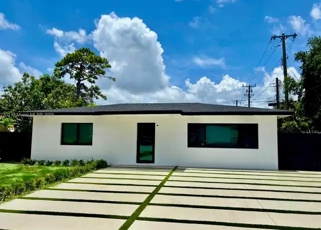Property at 16440 NE 10th Ave Unit MAIN, North Miami Beach, FL, 33162, 3 beds, 1 bath, [object Object]