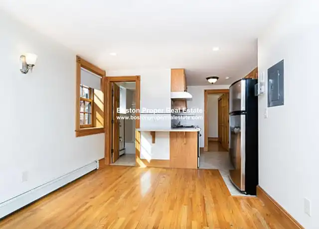 Property at 89 Myrtle St, Boston, MA, 02114, 1 bed, 1 bath, [object Object]