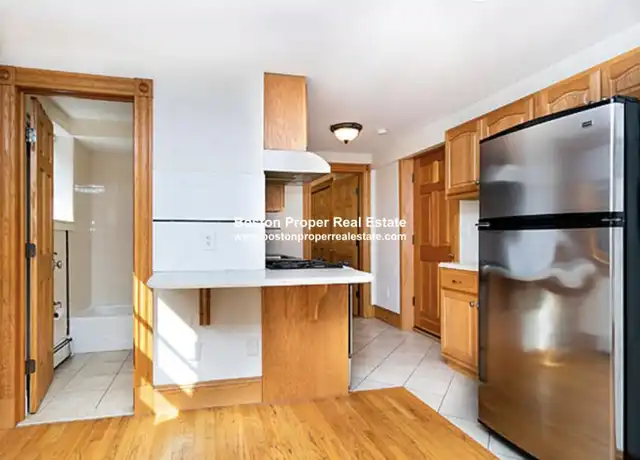 Property at 89 Myrtle St, Boston, MA, 02114, 1 bed, 1 bath, [object Object]