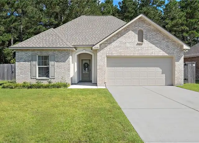 Property at 12376 Parma Cir, Covington, LA, 70435, 3 beds, 2 baths, [object Object]