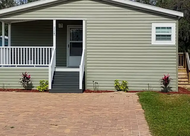 Property at 228 Lowe Rd, Leesburg, FL, 34748, 2 beds, 2 baths, [object Object]
