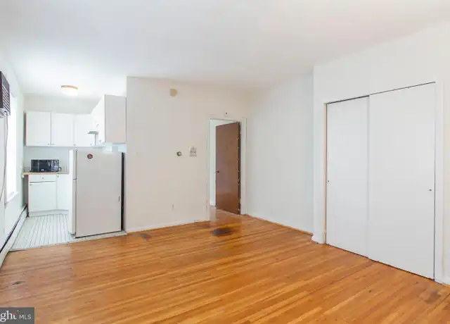 Property at 1819 Pine St Unit 3R, Philadelphia, PA, 19103, 1 bed, 1 bath, [object Object]