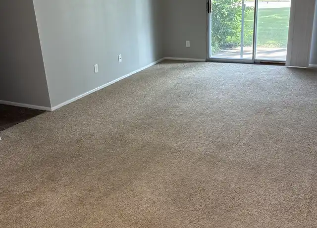 Property at 809 E Cavour Ave Unit 5, Fergus Falls, MN, 56537, 2 beds, 1 bath, [object Object]