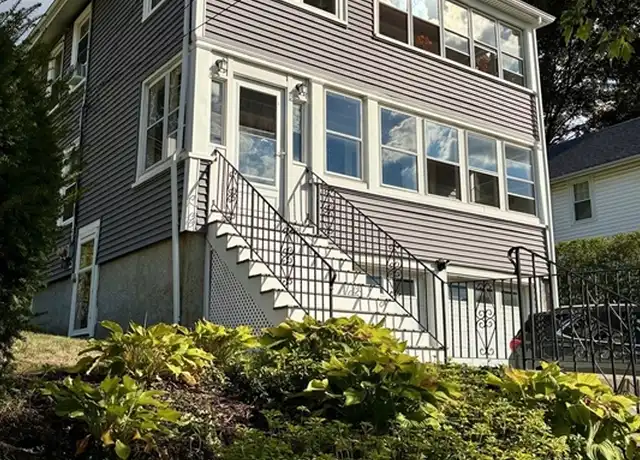 Property at 343 Washington St Unit 343, Winchester, MA, 01890, 2 beds, 1 bath, [object Object]