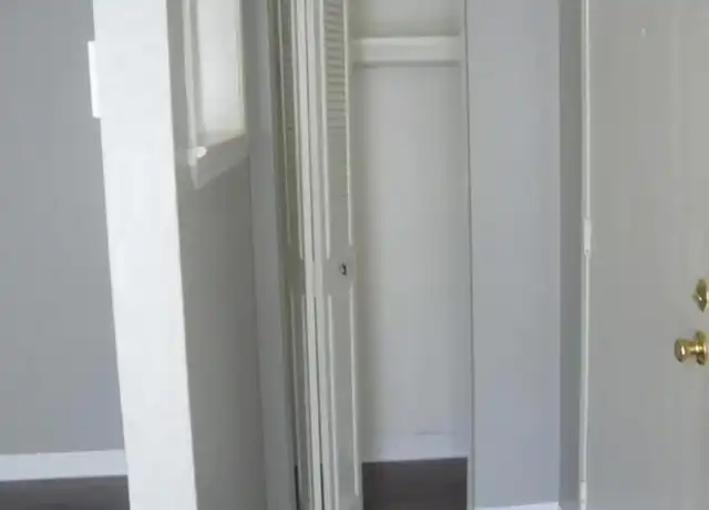 Property at 1606 Kent Pl, Roseville, CA, 95661, 2 beds, 1 bath, [object Object]