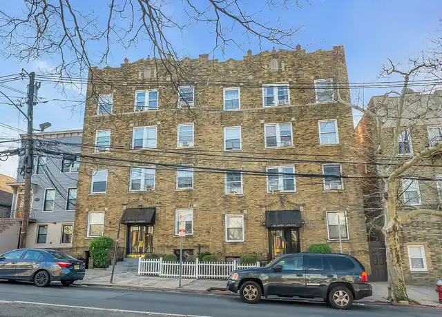 Property at 129 Carlton Ave, Jersey City, NJ, 07306, 1 bed, 1 bath, [object Object]