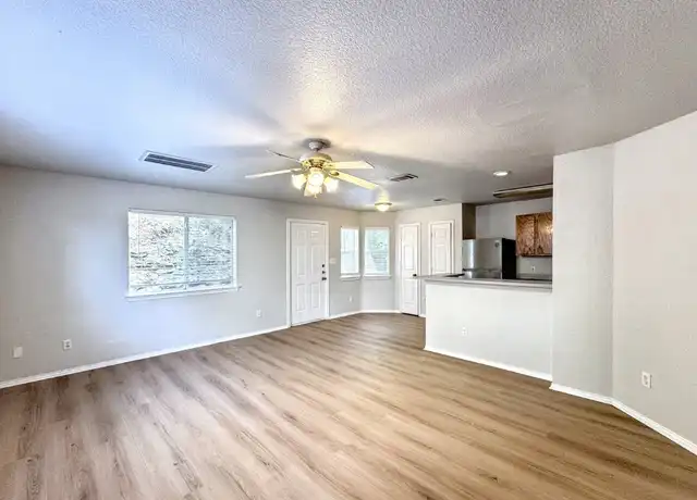 Property at 867-869 Sagewood Trl, San Marcos, TX, 78666, 3 beds, 3.5 baths, [object Object]