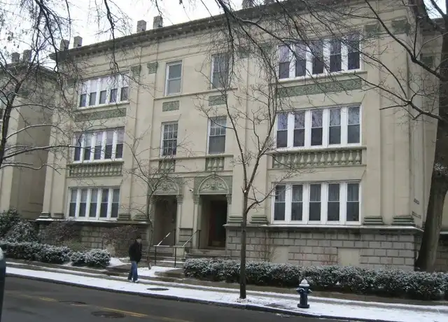 Property at 324 Saint Paul St #2, Brookline, MA, 02446, 3 beds, 1 bath, [object Object]