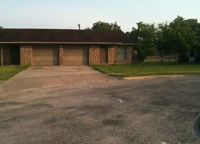 Property at 112 Tampico Ct Unit B, Victoria, TX, 77904, 2 beds, 1 bath, [object Object]