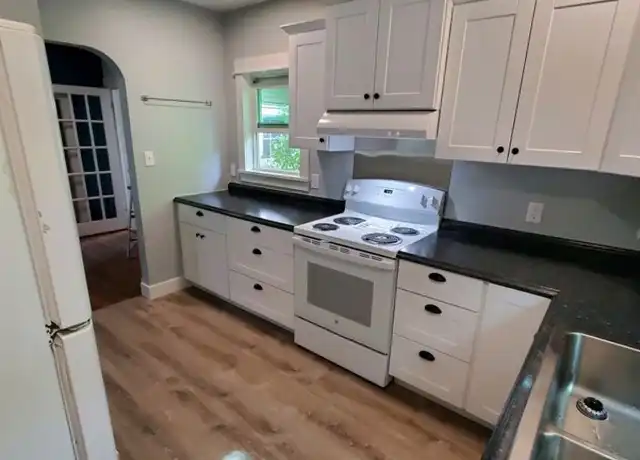 Property at 609 E Prospect Rd, Fort Collins, CO, 80525, 2 beds, 1 bath, [object Object]