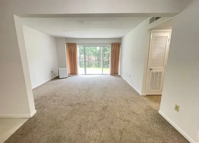 Property at 2 Holland Dr, Chapel Hill, NC, 27514, 2 beds, 1.5 baths, [object Object]