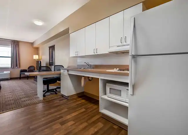 Property at Chicago - Itasca - 1181 N Rohlwing Rd, Itasca, IL, 60143, 0 beds, 1 bath, [object Object]