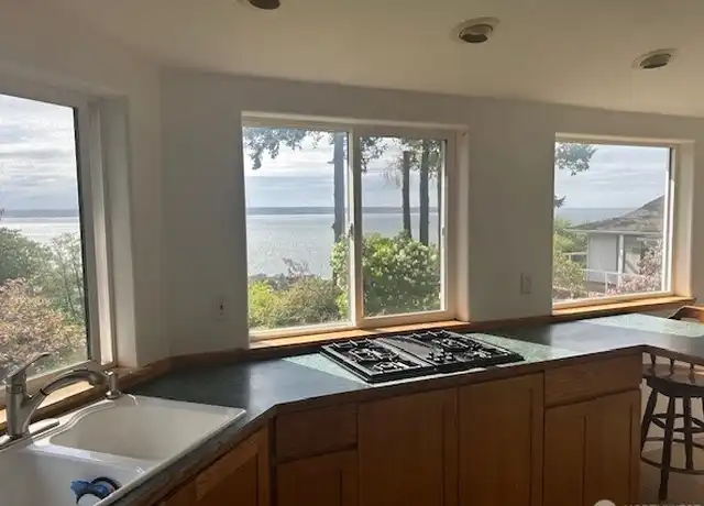 Property at 3594 Marine View Dr, Greenbank, WA, 98253, 2 beds, 1.5 baths, [object Object]