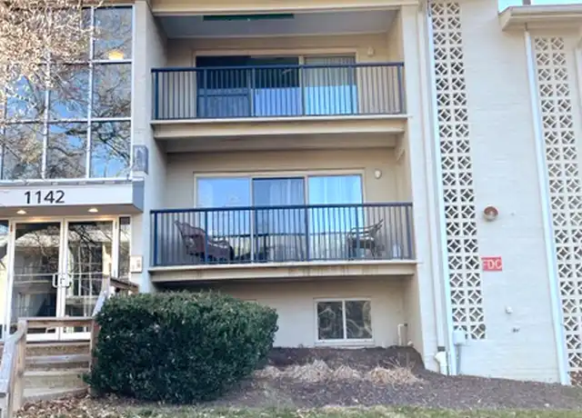 Property at 1142 Cove Rd Unit 1, Annapolis, MD, 21403, 2 beds, 2 baths, [object Object]