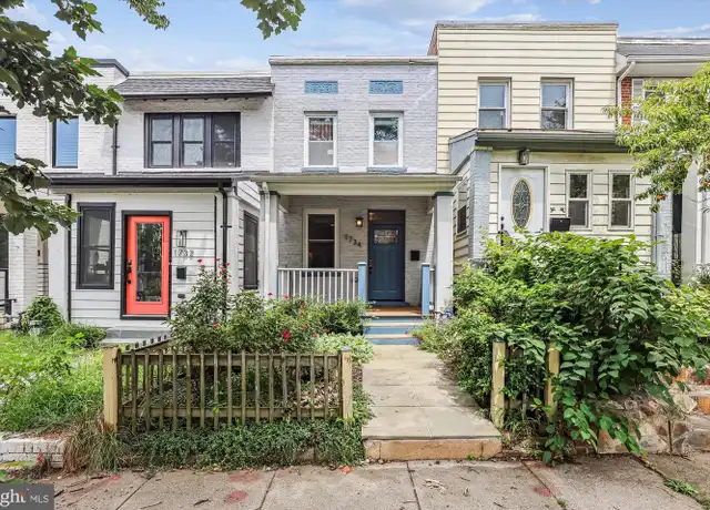Property at 1734 L St NE, Washington, DC, 20002, 2 beds, 2.5 baths, [object Object]
