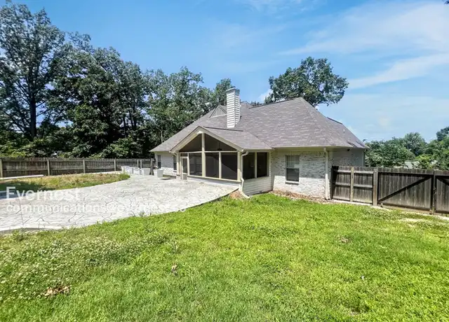 Property at 8835 Robertson Ln N, Olive Branch, MS, 38654, 4 beds, 3 baths, [object Object]
