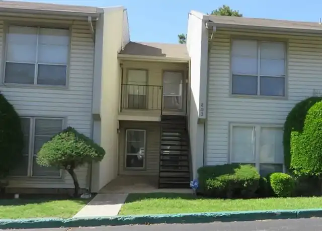 Property at 803 Cardinal Creek Blvd, Norman, OK, 73072, 2 beds, 2 baths, [object Object]