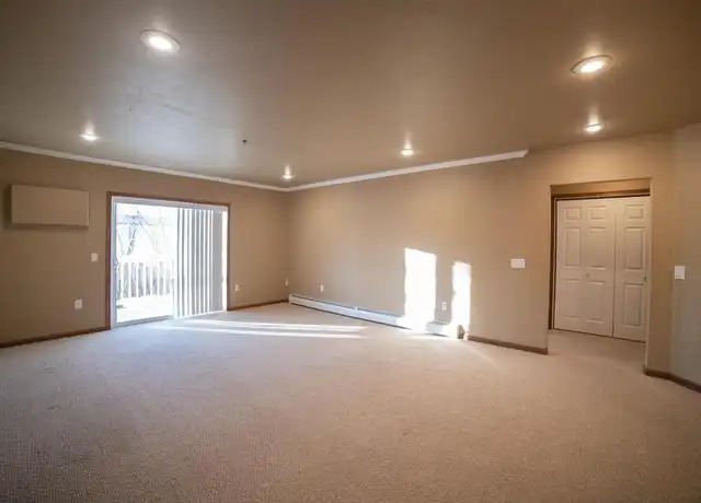 Property at 830 E Elm Dr Unit 1H, Little Chute, WI, 54140, 2 beds, 2 baths, [object Object]