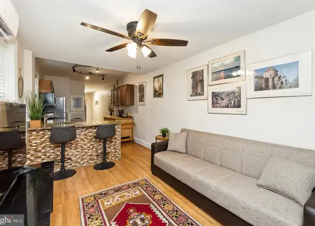 Property at 428 8th St SE Unit A, Washington, DC, 20003, 1 bed, 1 bath, [object Object]