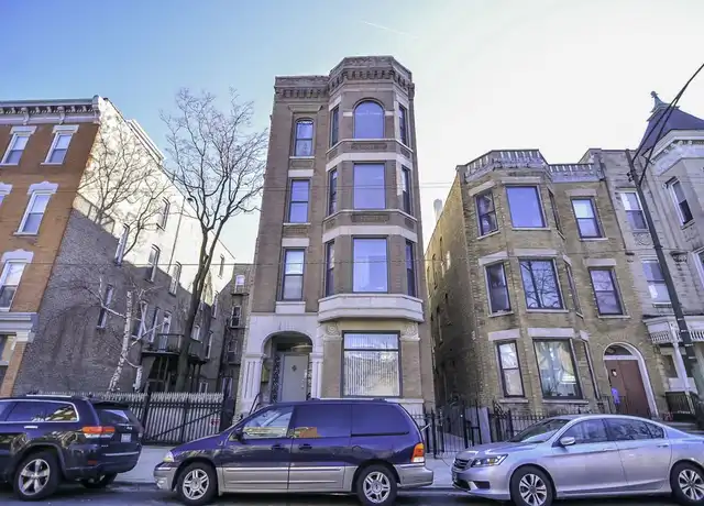 Property at 1407 W Erie St Unit F2, Chicago, IL, 60642, 2 beds, 1 bath, [object Object]