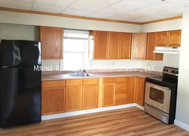 Property at 66 Fern St Unit 1, Bangor, ME, 04401, 3 beds, 1 bath, [object Object]