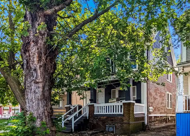 Property at 722 Hopkins St Unit 2, Buffalo, NY, 14220, 3 beds, 1 bath, [object Object]