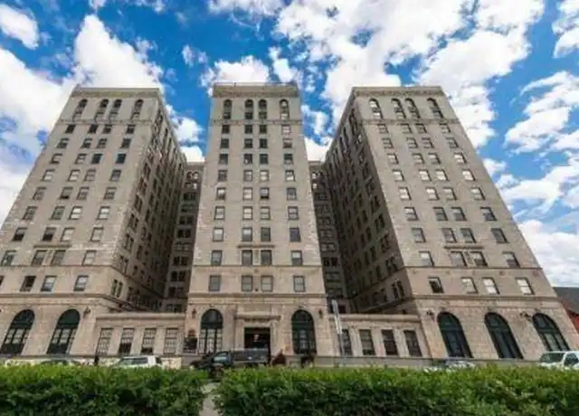 Property at 15 E Kirby St #1230, Detroit, MI, 48202, 1 bed, 1 bath, [object Object]