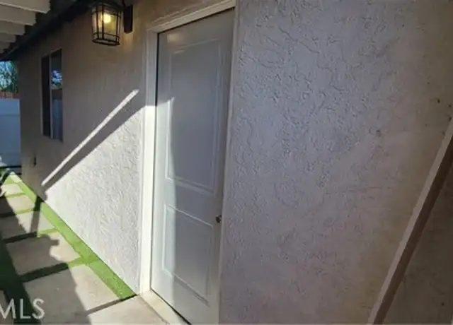 Property at 8022 Yolanda Ave Unit 8022 1/2, Reseda, CA, 91335, 2 beds, 1 bath, [object Object]