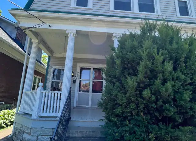 Property at 1938 Deerwood Ave Unit 2, Louisville, KY, 40205, 1 bed, 1 bath, [object Object]