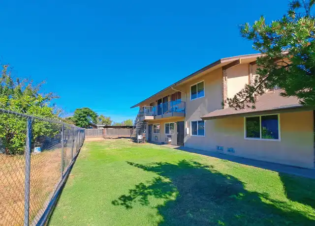 Property at 453 N Orchard St Unit B, Fresno, CA, 93701, 2 beds, 1 bath, [object Object]