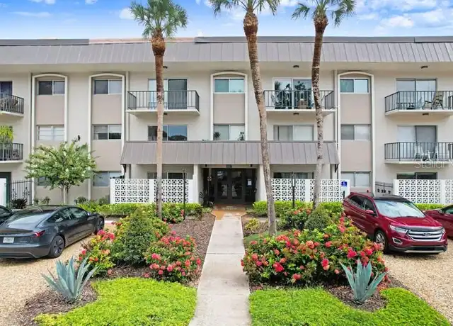 Property at 4607 W Fig St #104, Tampa, FL, 33609, 1 bed, 1 bath, [object Object]