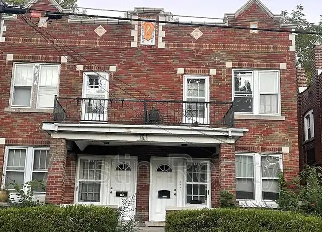 Property at 1712 Yale Ave Unit 1F, Richmond Heights, MO, 63117, 1 bed, 1 bath, [object Object]