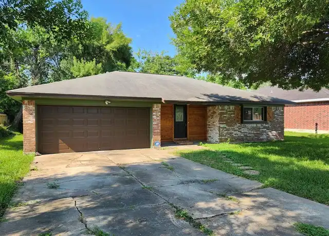 Property at 2006 Redwood St, Kemah, TX, 77565, 3 beds, 2 baths, [object Object]