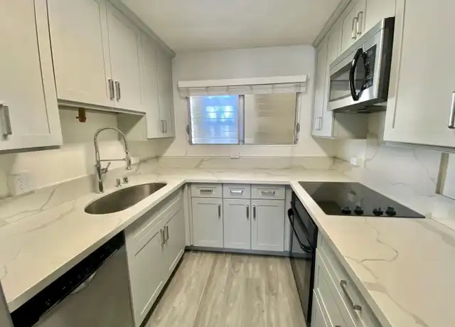 Property at 469 Ena Rd #1302, Honolulu, HI, 96815, 2 beds, 2 baths, [object Object]