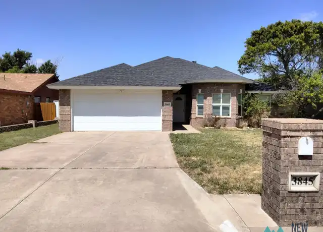 Property at 3845 Benjamin Davis Dr, Clovis, NM, 88101, 3 beds, 2 baths, [object Object]